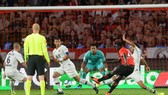 PSG thua, Thomas Tuchel có cớ giữ Neymar