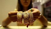Giá vàng thế giới xuống mức thấp nhất hơn 2 tuần Giá vàng thế giới xuống mức thấp nhất hơn 2 tuần