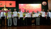 Trao Huy hiệu Đảng đợt 19-5-2019