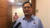 ĐBQH Nguyễn Hữu Cầu, Giám đốc Công an Nghệ An: “Là tôi, tôi sẽ khởi tố ông Nguyễn Hữu Linh ngay”