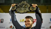 Khabib sẽ giữ đai UFC