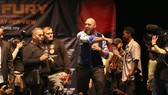 Tyson Fury tiết lộ, anh từng đấm gục Jarrel Miller những... 7 lần hồi năm 2011