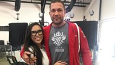 Jennifer Ravalo và Kubrat Pulev tưởng như là bạn bè, nhưng... không phải