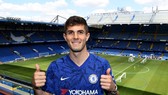 Christian Pulisic ra mắt ở sân Stamford Bridge