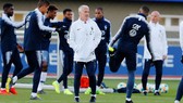 EURO 2020: Didier Deschamps không xao lãng vì chỉ trích