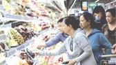 消費者在Co.opMart超市購物。資料圖:互聯網