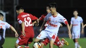 Thanh Hậu tỏa sáng với 3 bàn thắng cho HA.GL. Ảnh: NGUYỄN NHÂN