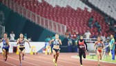 VĐV Lê Tú Chinh (841) sẽ thi dấu bán kết cự ly 100m nữ. Ảnh: DŨNG PHƯƠNG