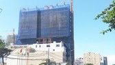 Một dự án khách sạn đang xây dựng ở Bãi Sau (TP Vũng Tàu)