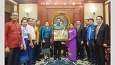 Đoàn đại biểu Đoàn Thanh niên Nhân dân Cách mạng Lào thăm TPHCM