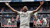 Real Madrid - Bilbao 3-0: Benzema lập hattrick, HLV Zidane quyết giành ngôi Á quân của Atletico