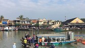 Cãi nhau với vợ, chồng lao xe xuống sông khiến 3 người thiệt mạng