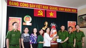 Lãnh đạo TPHCM thăm, tặng quà tết Cảnh sát PCCC, Cảnh sát Hình sự TPHCM
