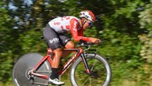Tay đua Nguyễn Thị Thật trong màu áo CLB Lotto Soudal Ladies.