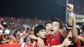 Niềm vui chiến thắng của đội Việt Nam. Ảnh: MINH HOÀNG
