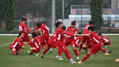 Đội tuyển nữ Việt Nam đặt mục tiêu vượt qua vòng loại thứ 2. Ảnh: ĐOÀN NHẬT
