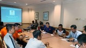 Đại diện các đội tại buổi họp kỹ thuật. Ảnh: Đoàn Nhật