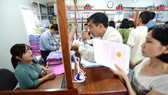 Sốt đất, mỗi người ôm một "quả bom" Sốt đất, mỗi người ôm một "quả bom"