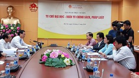 Tọa đàm về tự chủ đại học