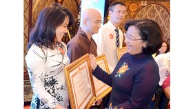 Hơn 223 tỷ đồng ủng hộ vì biển đảo, người nghèo