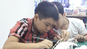 Trẻ em Làng SOS thiết kế TPHCM thông minh, thân thiện