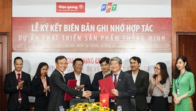 FPT và Điện Quang bắt tay phát triển thiết bị chiếu sáng thông minh
