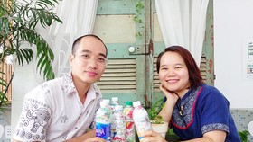 Mr. Tran Anh Tuan and Ms. Nguyen Binh Minh with their EcoBricks