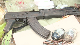 Exhibits seized in the case (Source: baonghean.vn)
