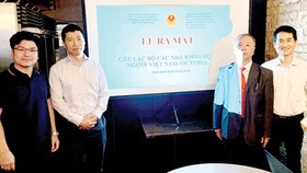 Overseas Vietnamese scientists in Victoria State participated in the grand opening ceremony of the scientific club