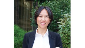 Nguyen Ngoc Cam is considered as a bridge to develop Vietnamese community in Korea