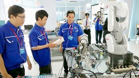 Hội thi Sáng tạo kỹ thuật TPHCM: Tìm kiếm giải pháp xây dựng thành phố thông minh