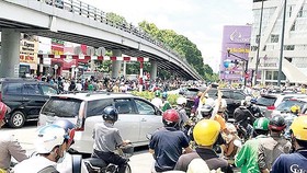 Chế tài xử lý hành vi tụ tập đông người trái pháp luật