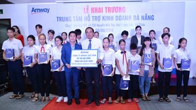 Amway Việt Nam khai trương trung tâm hỗ trợ kinh doanh tại Đà Nẵng