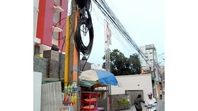 Chập điện nhưng không gọi được đường dây nóng điện lực