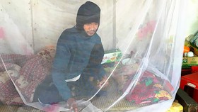 30 năm tâm thần, thêm mù đôi mắt