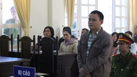 Đậu Đức Quyền tại phiên toà sơ thẩm ngày 14-11