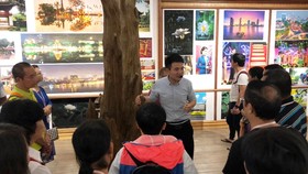 Đề nghị Bộ Công an điều tra đường dây làm giả thẻ hướng dẫn viên du lịch tại Khánh Hòa