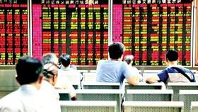 Chứng khoán toàn cầu đỏ sàn vì cuộc chiến thương mại Mỹ - Trung Quốc