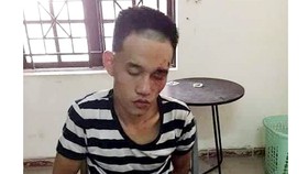 Đang viếng tang, người đàn ông bị con trai bạn cứa cổ tử vong