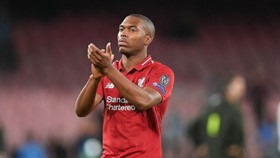 Daniel Sturridge có thể nhìn thấy cơ hội ở lại Liverpool tan biến. Ảnh: Getty Images