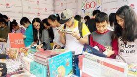 Cảnh báo người dân về sách in lậu
