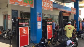 Đề nghị phạt một chủ cửa hàng xăng dầu 412 triệu đồng