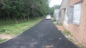 Chuyện người bỏ tiền làm đường dân sinh bị giam giữ là tin thất thiệt