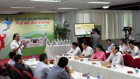 Trưởng BTC Lê Quốc Phong phát biểu tại buổi giới thiệu giải golf