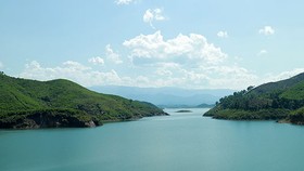 Đề nghị xếp Ngàn Trươi là hồ chứa thủy lợi quan trọng đặc biệt