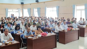 Hội nghị tiếp xúc cử tri sau kỳ họp lần thứ 6 - Quốc hội khóa XIV