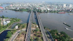 Cầu Bình Triệu và hầm chui tại cửa ngõ Đông Bắc thành phố. Ảnh: THÀNH TRÍ