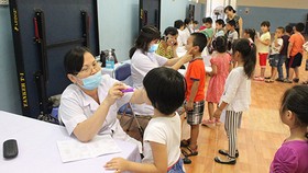 Đánh giá công tác y tế và vệ sinh trường học