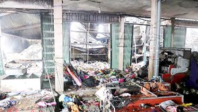 Hỏa hoạn thiêu rụi chợ trung tâm Sóc Sơn