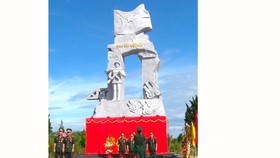 Khánh thành Tượng đài chiến sĩ CAND vũ trang bảo vệ giới tuyến